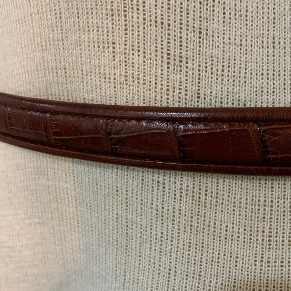 Brighton sz L brown leather crocodile print belt with lock accessory